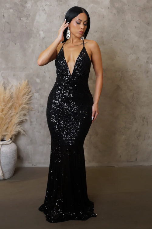 Turning heads maxi dress black