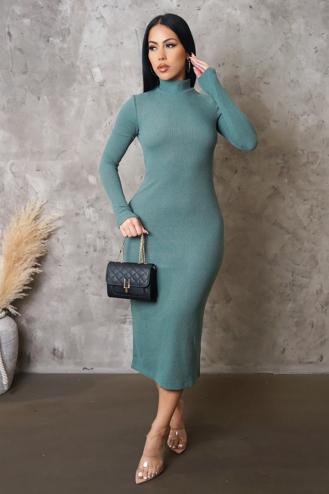 Staying in your mind midi dress teal