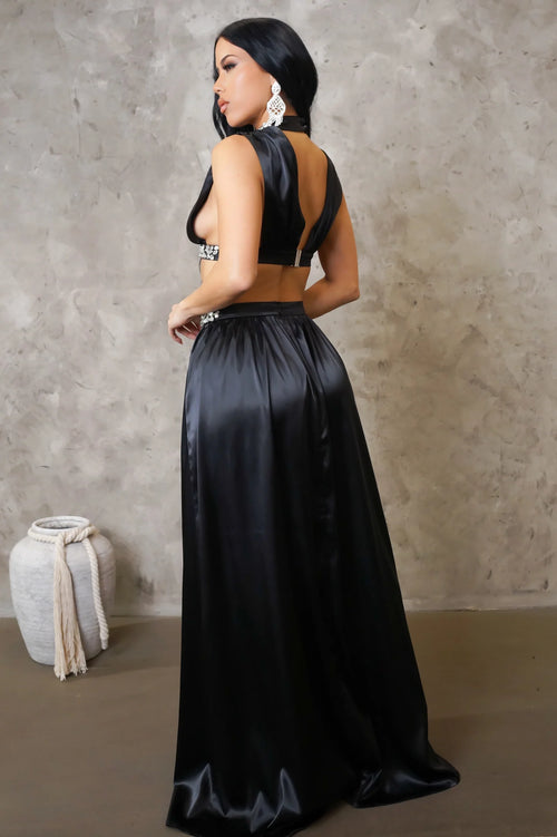 It’s a celebration maxi dress black